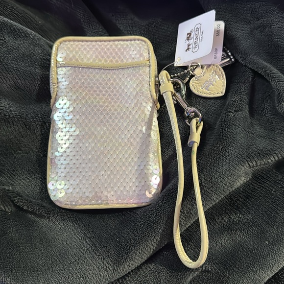 VINTAGE Rare Coach Opal Poppy Sequin Rocker bag with matching wristlet! - Picture 10 of 10